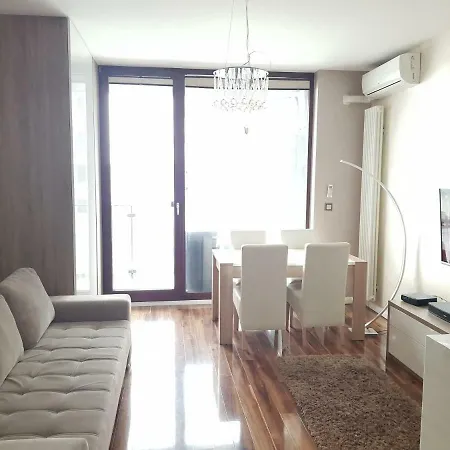 Triton Ap. Apartment *