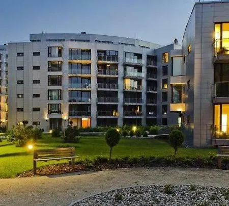 Triton Ap. * Warsaw